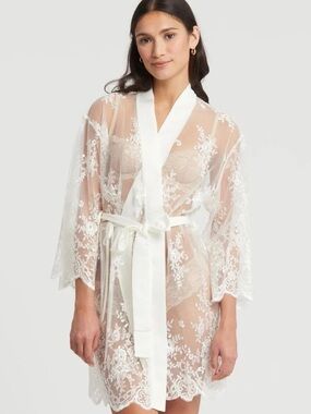 Rya Collection Rya Darling Cover Up in Ivory